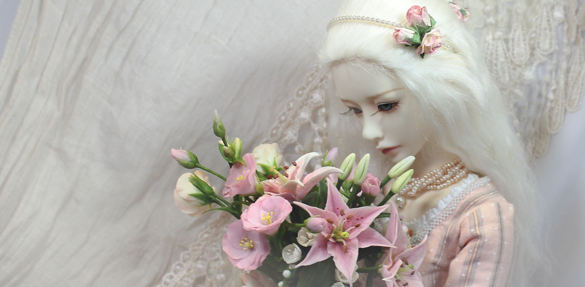 Миниатюрные кукольные цветы