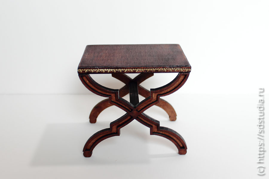 Мебель для куклы столик миниатюрный формата 1:6