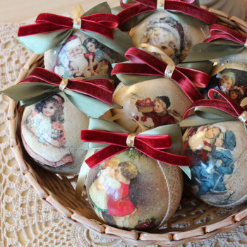 Шар новогодний ёлочный в технике декупаж