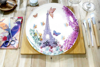 Стеклянная тарелка в технике декупаж