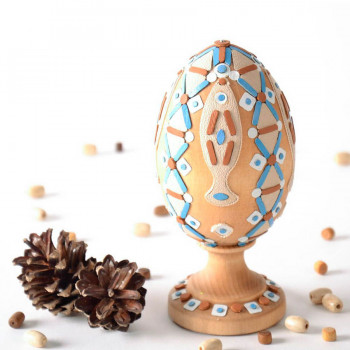 Яйцо пасхальное с декором