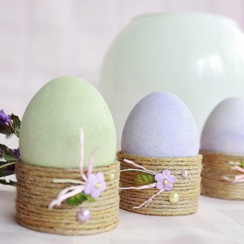 Подставка для пасхальных яиц деревянная оплетенная джутом