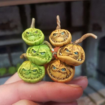 Декоративные миниатюрные тыквы из запекаемого пластика