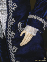 Кукла в историческом костюме