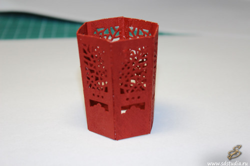 делаем ажурный фонарик своими руками