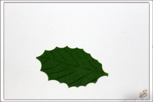 Остролист из пластика, делаем своими руками листочки, мастер-класс