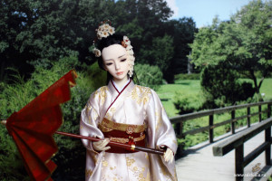 Кукла в кимоно