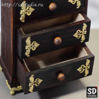Комод для куклы миниатюрный деревянный формата 1:6