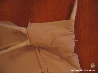 Изготовление каркасной куклы, обшивка каркаса трикотажем