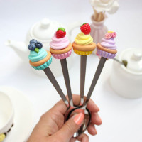 Миниатюра из полимерной глины, декор для чайной ложки