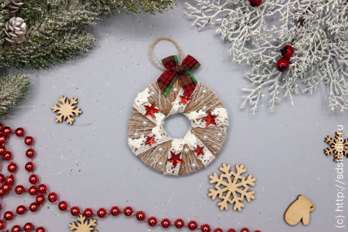Новогодние игрушки из шпагата, ёлочные кольца