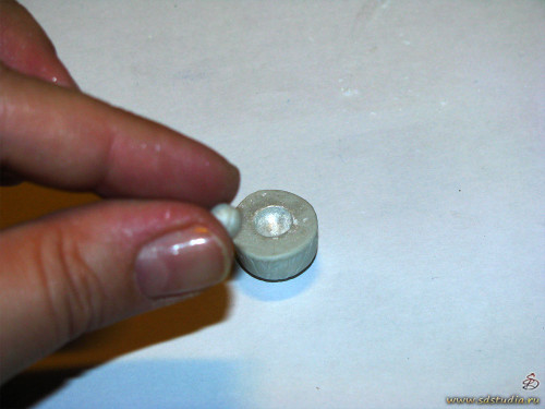 Пуговицы для кукольного костюма из пластики своими руками