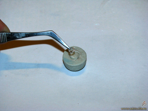 Пуговицы для кукольного костюма из пластики своими руками